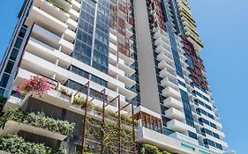 Serain Residences On Merivale Street